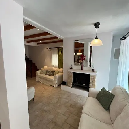 Vagelis House - Dom wakacyjny *